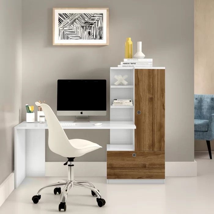 Desk | Wooden & White | 140 x 50 x 140 | DE2